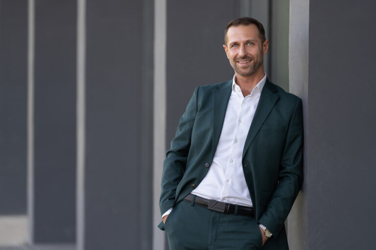 Denis Tekbas – Immobilienberater